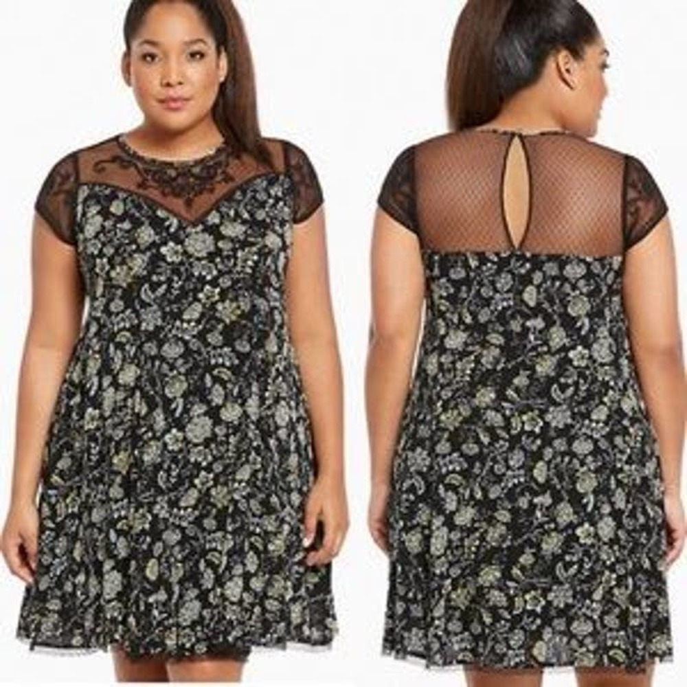 Torrid Embroidered Mesh Yellow Floral Print A-Line Dress - Size 2